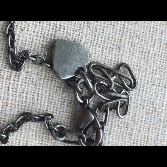 Stella & Dot Hematite Clover Key Necklace - Picture 8 of 12